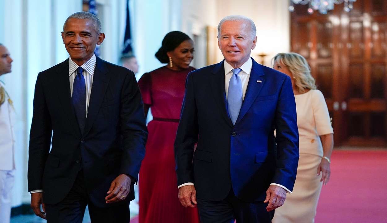 Joe biden and barack obama